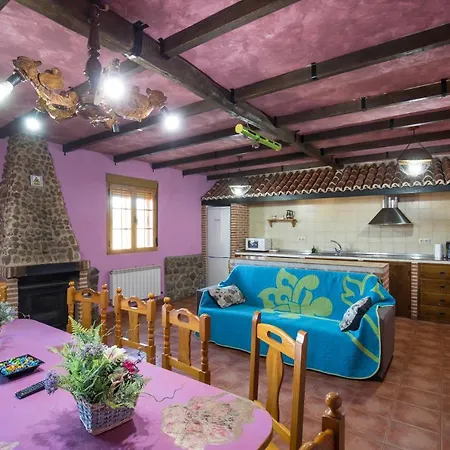 El Holiday home Robledillo