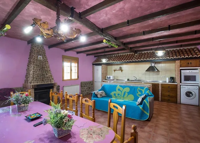 El Holiday home Robledillo